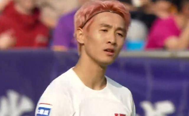 九游娱乐官网-JackeyLove连续五场比赛得分超过出色防守，RNG不断突破！引发球迷热议-九游娱乐官网